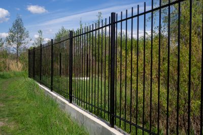 Metal Fence Construction in Kansas City, MO